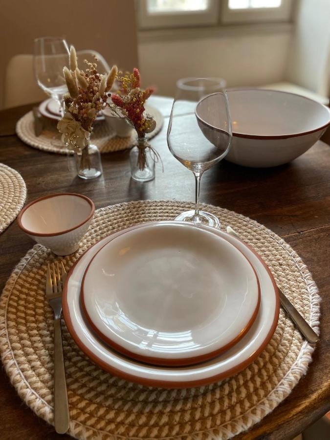 L'Ecrin De Mona Au Coeur De Lourmarin Apartment ภายนอก รูปภาพ